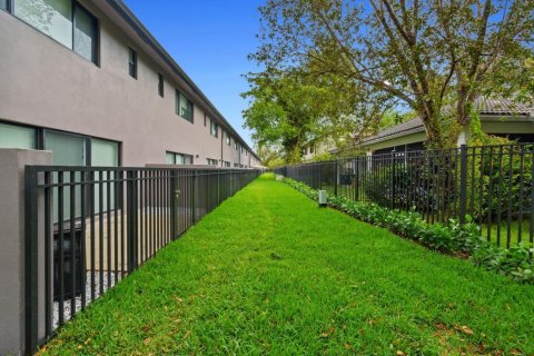 Adosado en alquiler en Coral Springs, Florida, 3 dormitorios, 153.29 m2 № 2085892 - foto 13