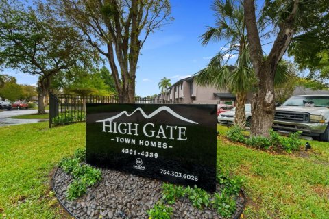 Adosado en alquiler en Coral Springs, Florida, 3 dormitorios, 153.29 m2 № 2085892 - foto 11