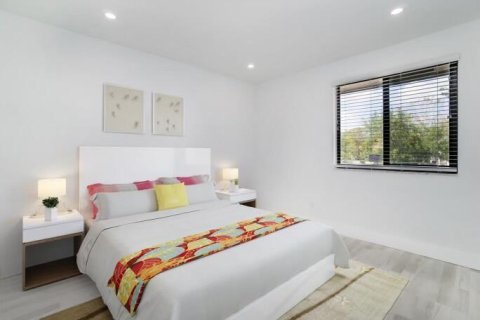 Adosado en alquiler en Coral Springs, Florida, 3 dormitorios, 153.29 m2 № 2085892 - foto 7