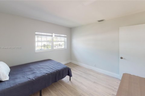 Touwnhouse à vendre à Davie, Floride: 3 chambres, 151.43 m2 № 1946951 - photo 7