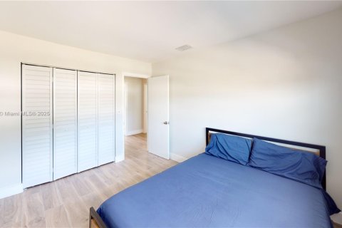 Touwnhouse à vendre à Davie, Floride: 3 chambres, 151.43 m2 № 1946951 - photo 9