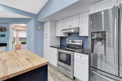 Casa en venta en Spring Hill, Florida, 3 dormitorios, 145.02 m2 № 2266956 - foto 14
