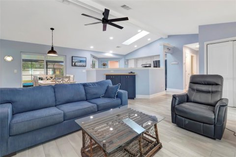 Casa en venta en Spring Hill, Florida, 3 dormitorios, 145.02 m2 № 2266956 - foto 9