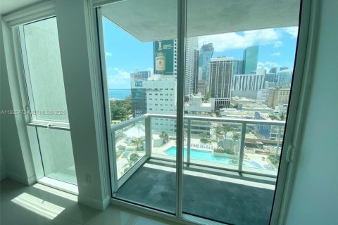 Studio in the Condo in Miami, Florida № 1986603 - photo 14