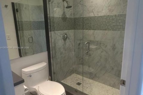 Copropriété à louer à Fort Lauderdale, Floride: 2 chambres, 100.61 m2 № 2179096 - photo 8