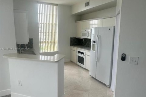 Copropriété à louer à Fort Lauderdale, Floride: 2 chambres, 100.61 m2 № 2179096 - photo 2
