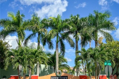 Condo à Homestead, Floride, 3 chambres  № 2015729