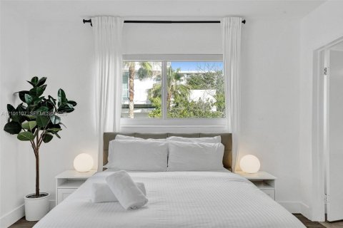 Apartment in Miami Beach, Florida 2 bedrooms, 92.9 sq.m. № 2401337 - photo 28