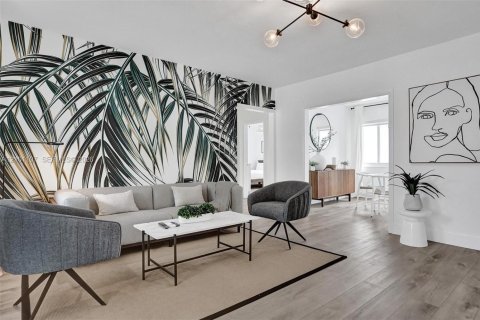 Apartment in Miami Beach, Florida 2 bedrooms, 92.9 sq.m. № 2401337 - photo 5