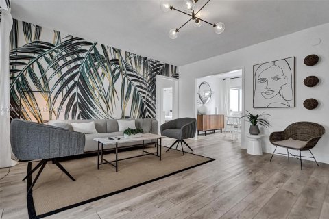 Apartment in Miami Beach, Florida 2 bedrooms, 92.9 sq.m. № 2401337 - photo 9