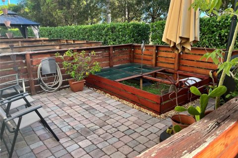 Купить таунхаус в Хомстед, Флорида 4 спальни, 177.07м2, № 1970236 - фото 9