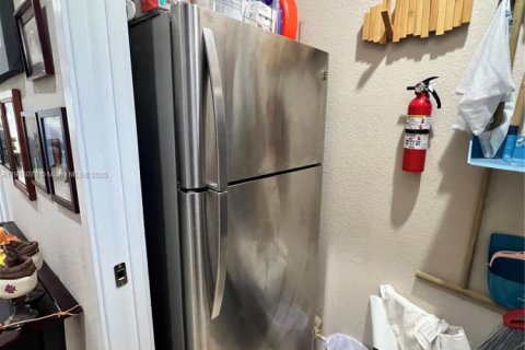 Купить таунхаус в Хомстед, Флорида 4 спальни, 177.07м2, № 1970236 - фото 7