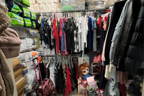 Купить таунхаус в Хомстед, Флорида 4 спальни, 177.07м2, № 1970236 - фото 15