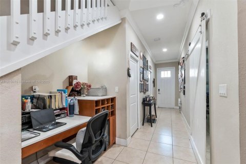 Купить таунхаус в Хомстед, Флорида 4 спальни, 177.07м2, № 1970236 - фото 25