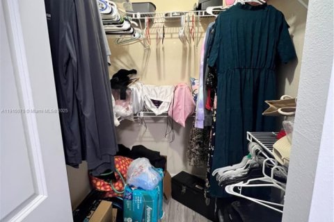 Купить таунхаус в Хомстед, Флорида 4 спальни, 177.07м2, № 1970236 - фото 18