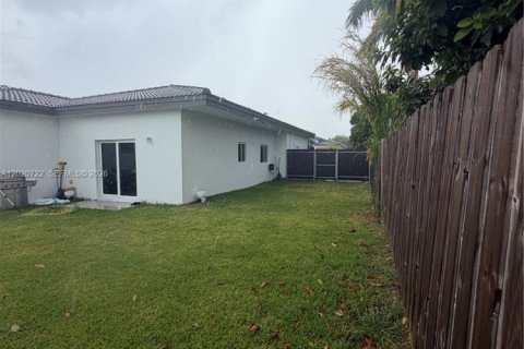 Casa en venta en Homestead, Florida, 4 dormitorios, 144.46 m2 № 2154884 - foto 15