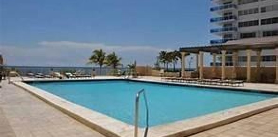 Condominio en Fort Lauderdale, Florida, 1 dormitorio № 1146153