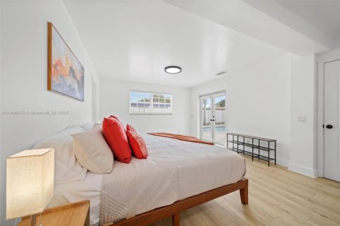 Villa ou maison à vendre à Miami, Floride: 5 chambres, 320.61 m2 № 1956900 - photo 8