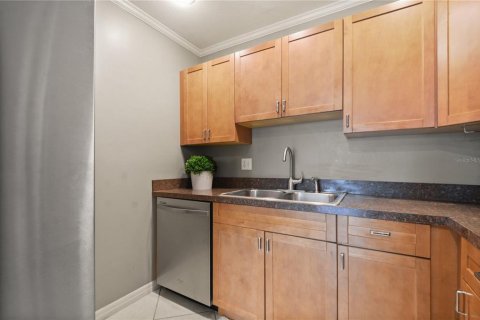 Copropriété à vendre à Orlando, Floride: 2 chambres, 83.61 m2 № 1847479 - photo 3