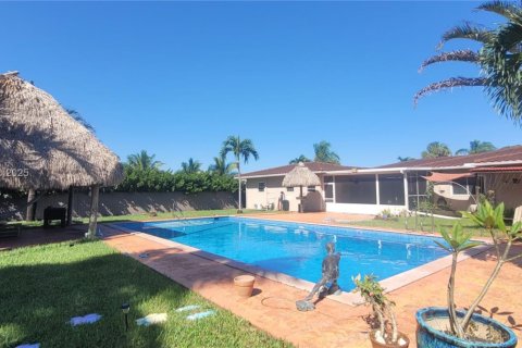 Купить виллу или дом в Холливуд, Флорида 4 спальни, 229.1м2, № 1965706 - фото 19