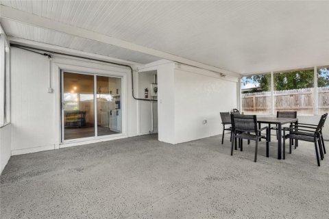 Villa ou maison à vendre à Bradenton, Floride: 3 chambres, 100.89 m2 № 2284690 - photo 28