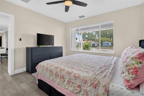 Villa ou maison à vendre à Bradenton, Floride: 3 chambres, 100.89 m2 № 2284690 - photo 18