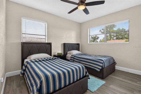 Villa ou maison à vendre à Bradenton, Floride: 3 chambres, 100.89 m2 № 2284690 - photo 21