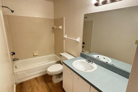Купить кондоминиум в Киссимми, Флорида 5 комнат, 105.91м2, № 2226617 - фото 18