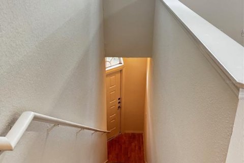 Купить кондоминиум в Киссимми, Флорида 5 комнат, 105.91м2, № 2226617 - фото 3