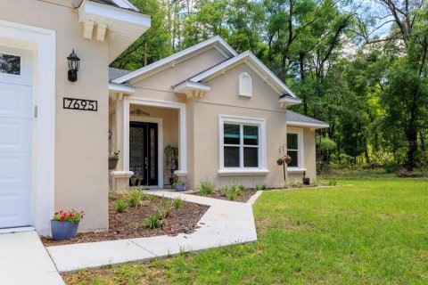 House in Dunnellon, Florida 4 bedrooms, 204.57 sq.m. № 1793639 - photo 3