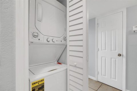 Copropriété à louer à Orlando, Floride: 2 chambres, 115.2 m2 № 2415444 - photo 19