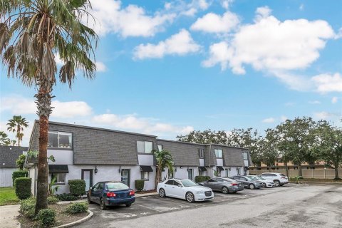 Copropriété à louer à Orlando, Floride: 2 chambres, 115.2 m2 № 2415444 - photo 2