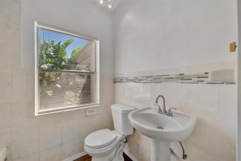 Casa en alquiler en Saint Petersburg, Florida, 3 dormitorios, 152.08 m2 № 2094583 - foto 23