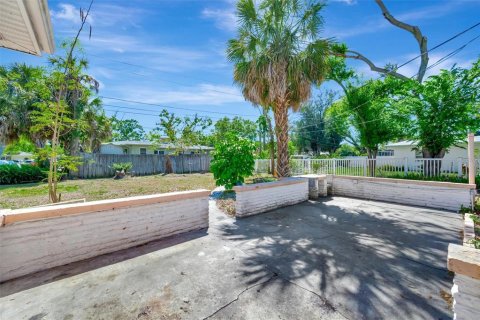 Casa en alquiler en Saint Petersburg, Florida, 3 dormitorios, 152.08 m2 № 2094583 - foto 27