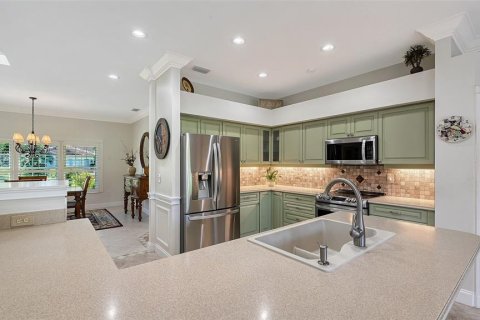 Villa ou maison à vendre à Sarasota, Floride: 3 chambres, 200.48 m2 № 2420549 - photo 11