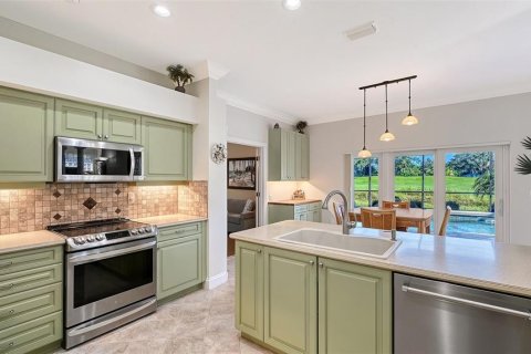 Villa ou maison à vendre à Sarasota, Floride: 3 chambres, 200.48 m2 № 2420549 - photo 13