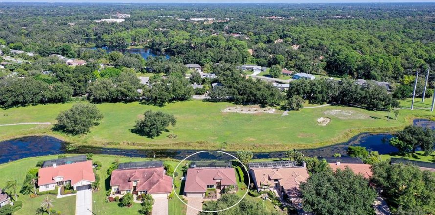 Villa ou maison à Sarasota, Floride 3 chambres, 200.48 m2 № 2420549
