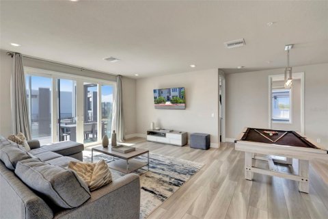 Condominio en venta en Four Corners, Florida, 5 dormitorios, 244.33 m2 № 1718323 - foto 17