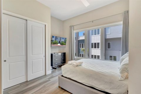Condominio en venta en Four Corners, Florida, 5 dormitorios, 244.33 m2 № 1718323 - foto 28