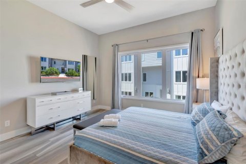 Condominio en venta en Four Corners, Florida, 5 dormitorios, 244.33 m2 № 1718323 - foto 26