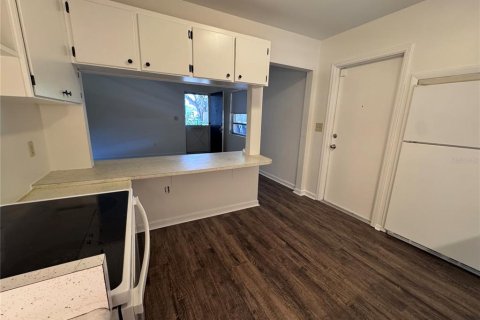 Apartamento en alquiler en Orlando, Florida, 2 dormitorios, 107.86 m2 № 2149894 - foto 21