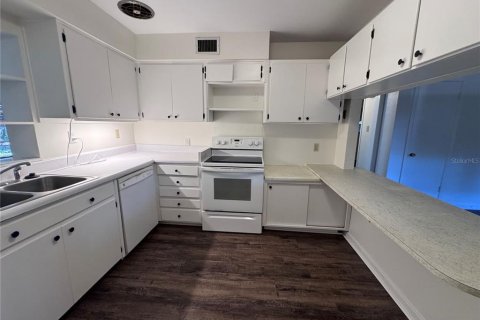 Apartamento en alquiler en Orlando, Florida, 2 dormitorios, 107.86 m2 № 2149894 - foto 23