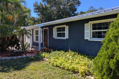 Villa ou maison à vendre à Sarasota, Floride: 3 chambres, 94.2 m2 № 2430821 - photo 3
