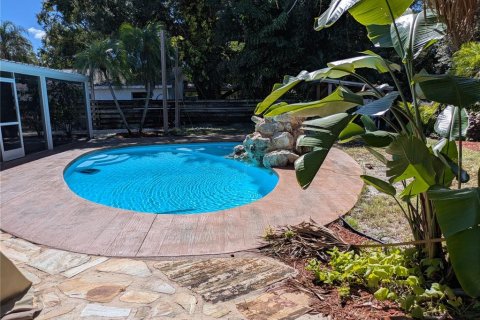 Villa ou maison à vendre à Sarasota, Floride: 3 chambres, 94.2 m2 № 2430821 - photo 25