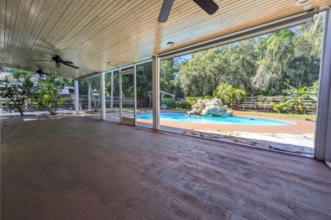 Villa ou maison à vendre à Sarasota, Floride: 3 chambres, 94.2 m2 № 2430821 - photo 21