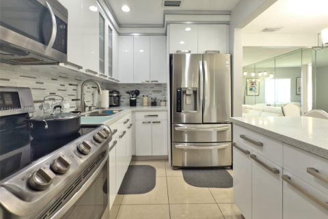 Купить виллу или дом в Майами, Флорида 3 спальни, 172.15м2, № 2021187 - фото 27