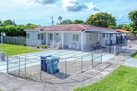 Купить виллу или дом в Майами, Флорида 3 спальни, 172.15м2, № 2021187 - фото 2