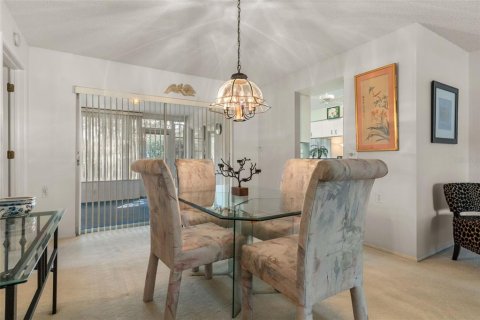 Villa ou maison à vendre à Spring Hill, Floride: 2 chambres, 166.11 m2 № 2422826 - photo 15