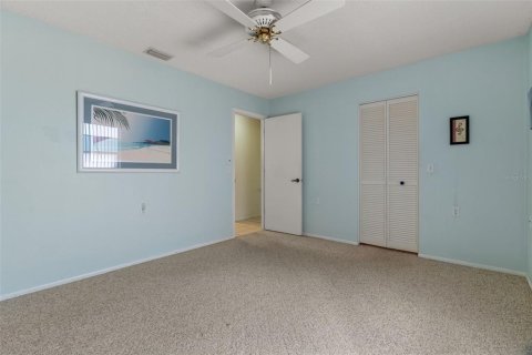 Villa ou maison à vendre à Spring Hill, Floride: 2 chambres, 166.11 m2 № 2422826 - photo 29