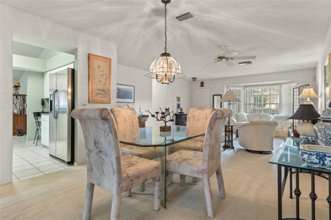 Villa ou maison à vendre à Spring Hill, Floride: 2 chambres, 166.11 m2 № 2422826 - photo 16
